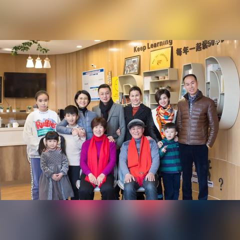纷扰事一般形容什么:热闹非凡,喧嚣纷扰,热闹繁华,麻烦不断。 纷扰事一般形容什么:热闹非凡,喧嚣纷扰,热闹繁华,麻烦不断。