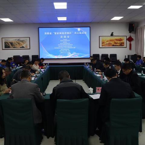 如何为你的战盟选择一个独特且富有魅力的名字,全方位展现团队精神与战斗风格?