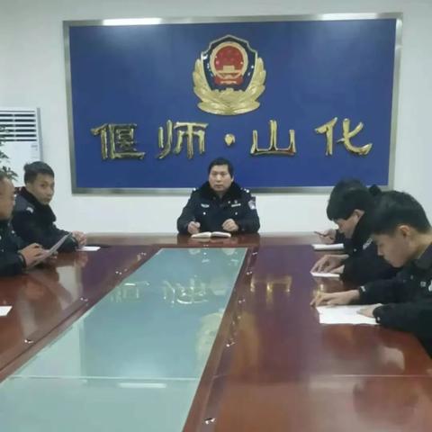 走进无止境的虚拟战场:帷幕战争如何利用无限资源重塑未来战争观念 走进无止境的虚拟战场:帷幕战争如何利用无限资源重塑未来战争观念