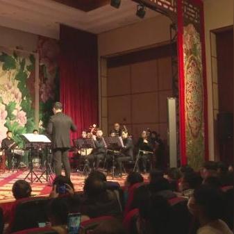 穿越时空的魔幻娃娃：奇幻之旅，探寻秘境，带你进入神秘的世界