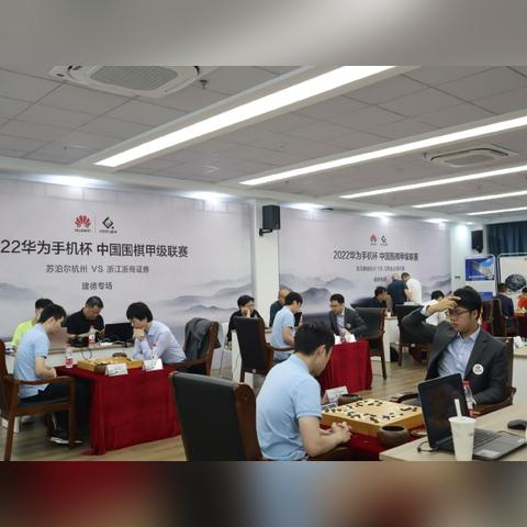 重燃回忆热血不减，2022新版《十万个冷笑话》手游携经典角色嗨翻全场