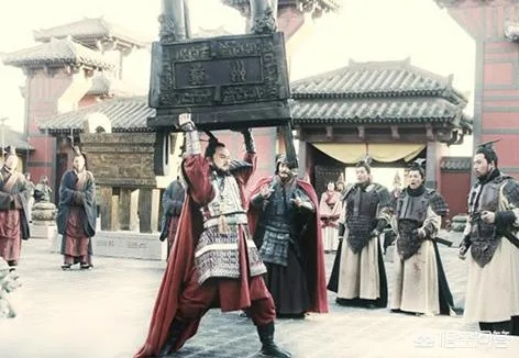 问鼎的正确解释：历史典籍中蕴藏的威严与荣耀，探寻真相的古代传奇。