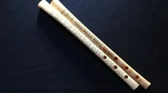 (云中笛头介绍)探寻云中幻想笛子的神秘魅力：传统与现代的完美融合