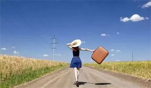 我的旅行日记:在世界各地的风景与故事中,记录下那些难忘的瞬间与感动 我的旅行日记:在世界各地的风景与故事中,记录下那些难忘的瞬间与感动