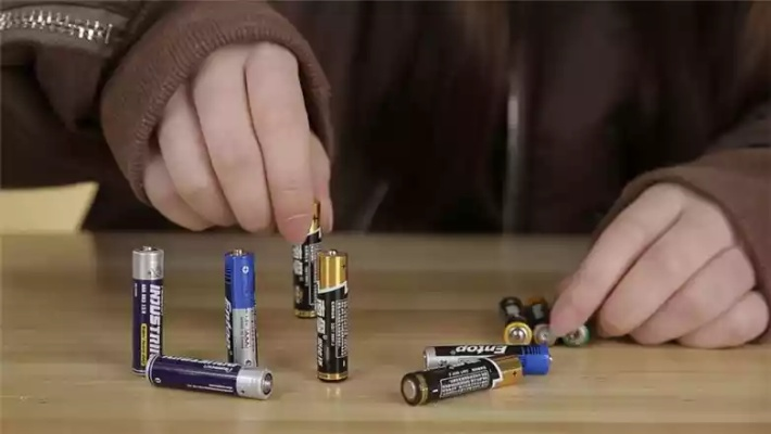 (笔记本电池损耗严重有什么影响)笔记本电脑电池损耗严重？如何有效修复和延长电池寿命？