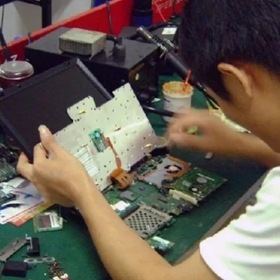 (电脑维修 深圳)揭秘深圳电脑维修上门骗局：专家揭开骗术背后的秘密操作技巧