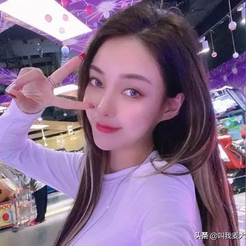 元能失控与元气骑士:哪款游戏更具趣味性与挑战性,值得一试? 元能失控与元气骑士:哪款游戏更具趣味性与挑战性,值得一试?