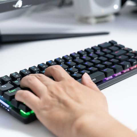 重新定义你的魔导士套装升级路线：如何打造最强魔导士装备并取得成功？